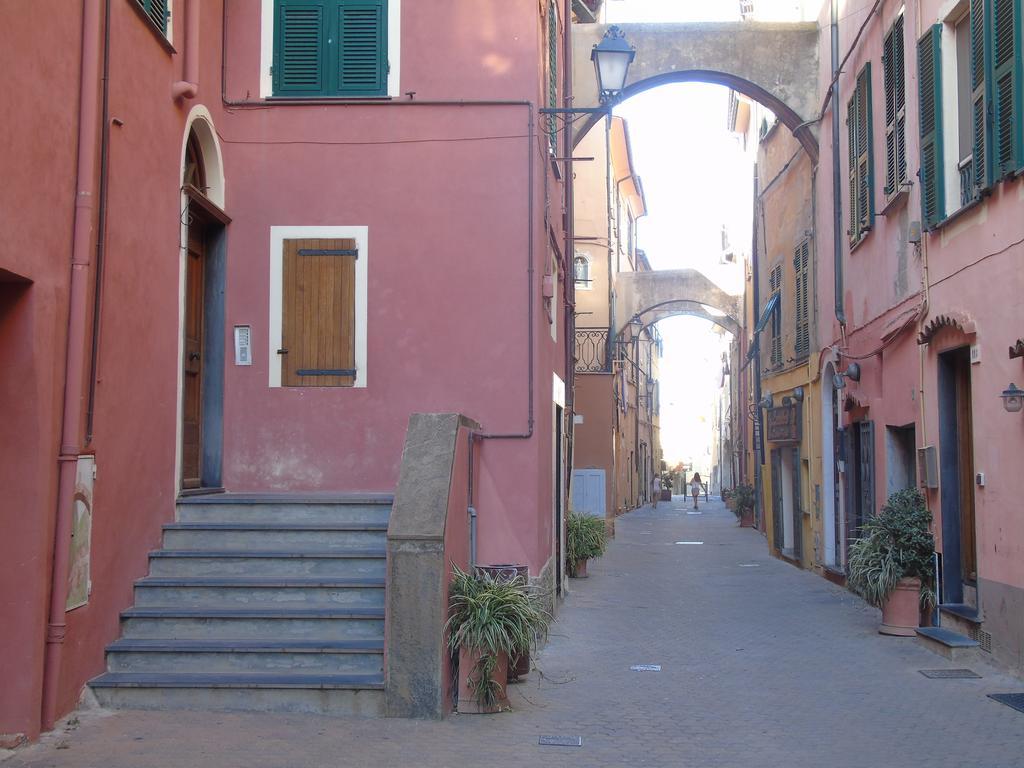 La Casa Sul Mare Lägenhet Riva Ligure Exteriör bild