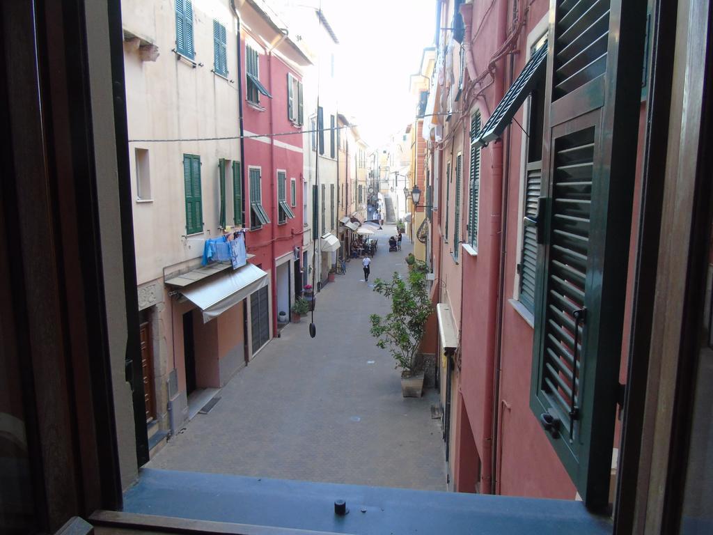 La Casa Sul Mare Lägenhet Riva Ligure Exteriör bild